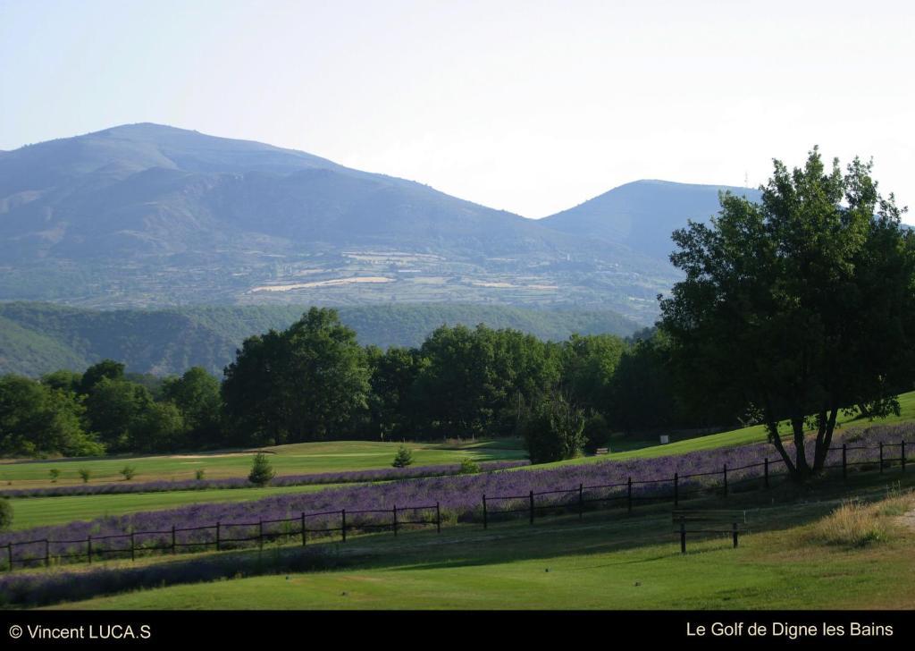 Golf Resort De Digne-Les-Bains By Adonis מראה חיצוני תמונה